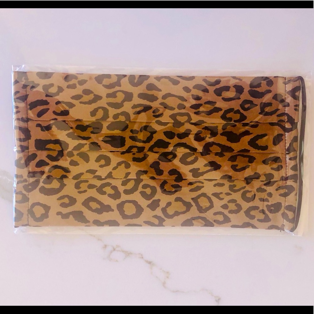 NWT 🐆 Johnny Was Silk Charmeuse Leopard Cheetah